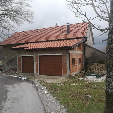 Appartement Apartma Burjuca à Ajdovščina Extérieur photo