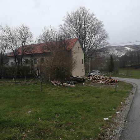 Appartement Apartma Burjuca à Ajdovščina Extérieur photo