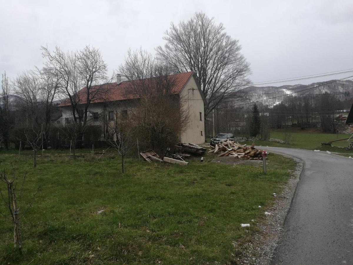 Appartement Apartma Burjuca à Ajdovščina Extérieur photo